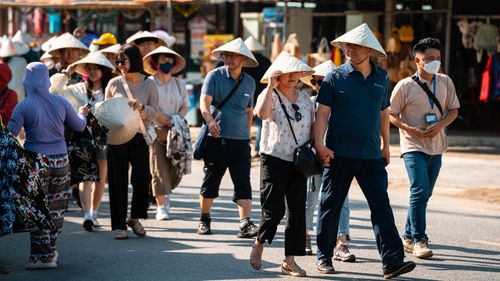 Korean Tourists in Vietnam